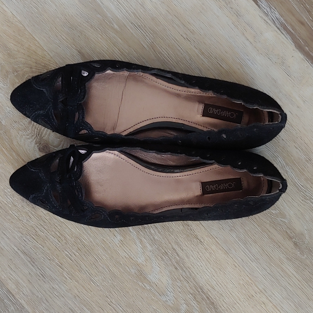 Joan & David Dahayli Black Suede Pointed Flat Shoes - Picture 4 of 11